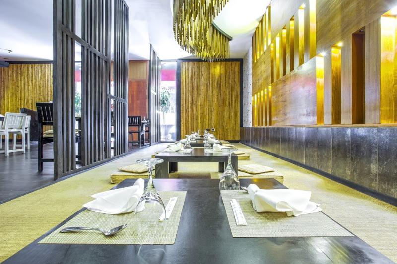 Be Live Collection Punta Cana Adults Only Eksteriør billede The interior of the restaurant