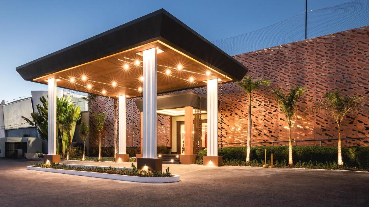 Be Live Collection Punta Cana Adults Only Eksteriør billede The entrance of the hotel